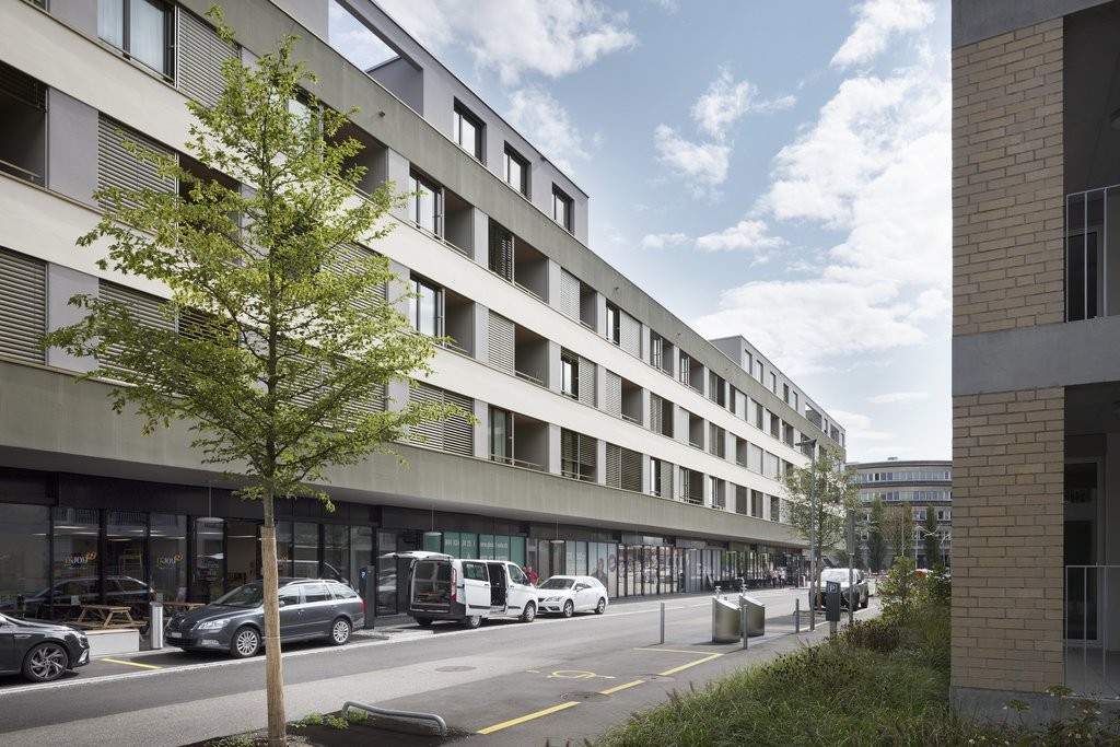 135m² commercial, photo 3 of 7