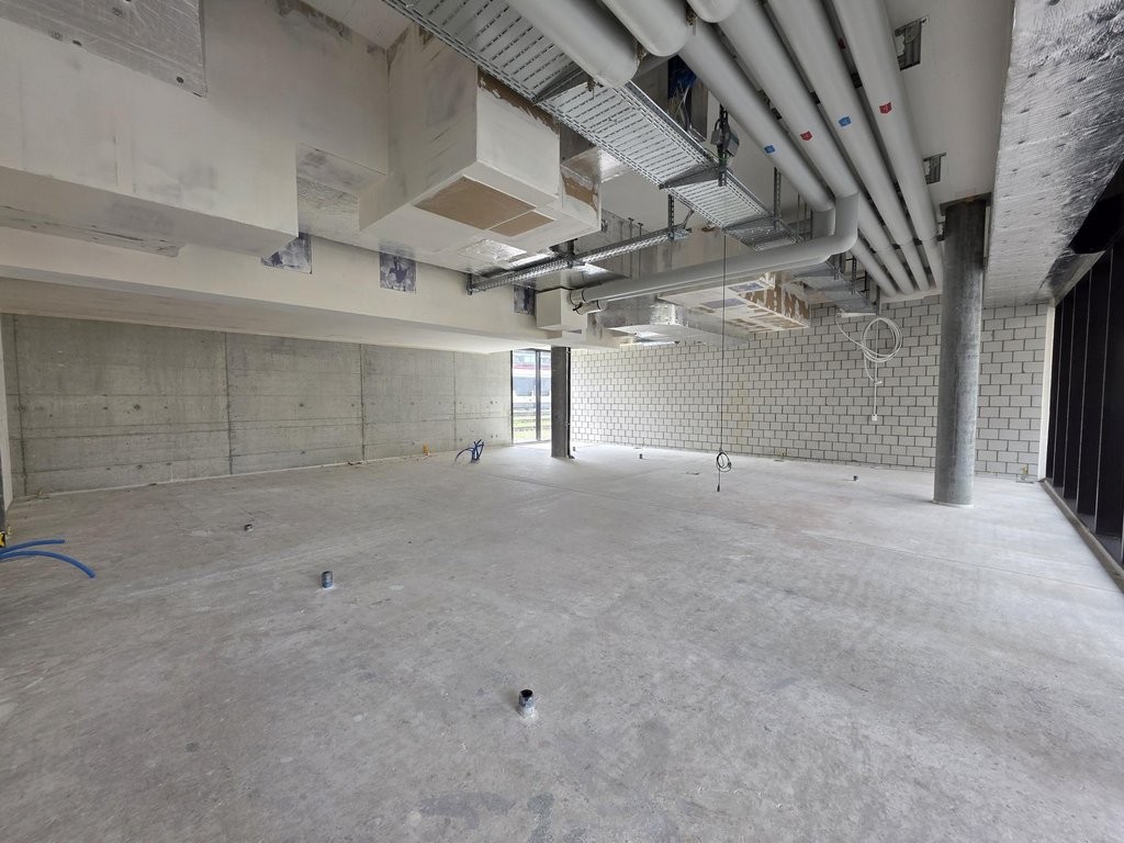 135m² commercial, photo 5 of 7
