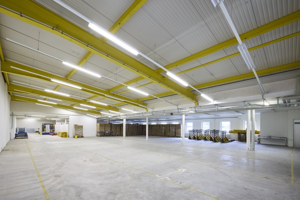 1124m² commercial, photo 5 of 9