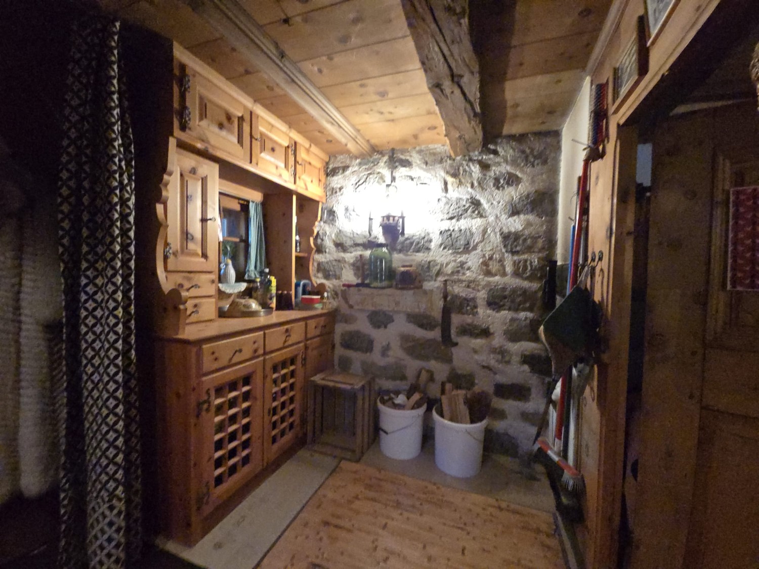 3 rooms single house