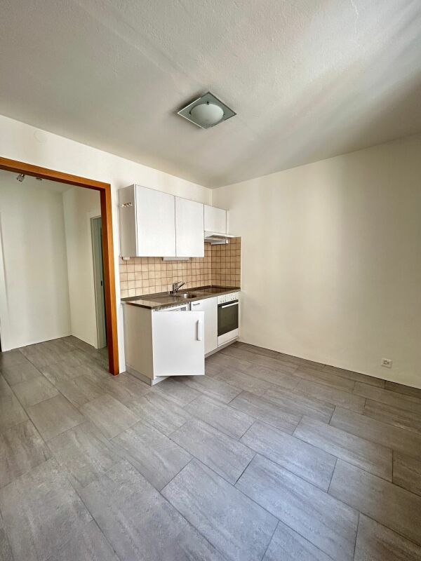 2 rooms apartment, photo 2 of 8