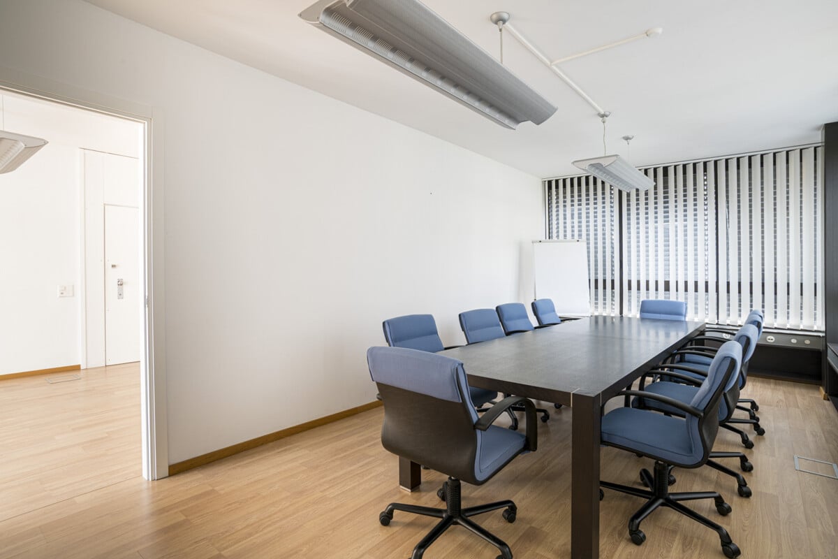 Office, photo 1 of 6