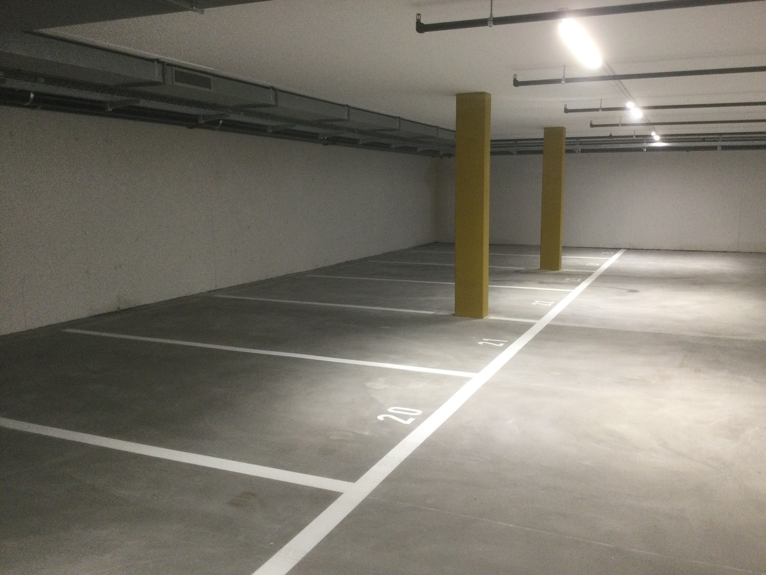 Underground slot, photo 1 of 2
