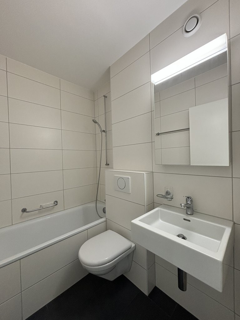 3 rooms apartment, photo 3 of 4