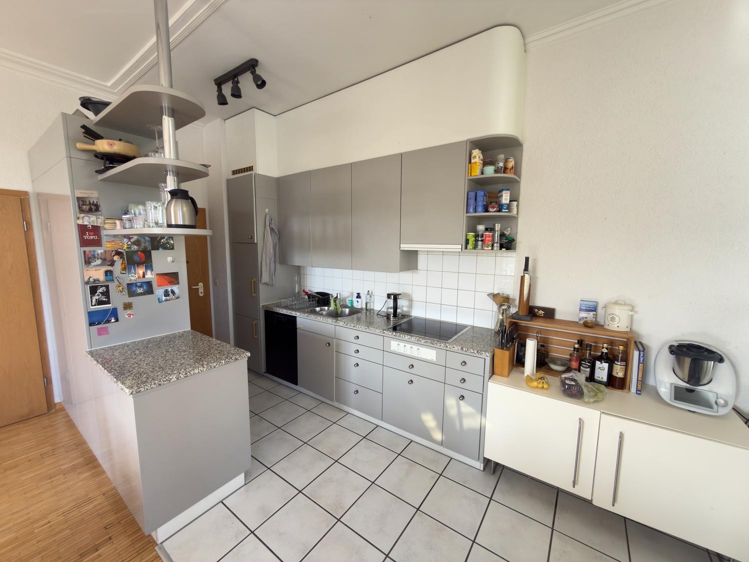 Room in a shared flat, photo 8 of 9