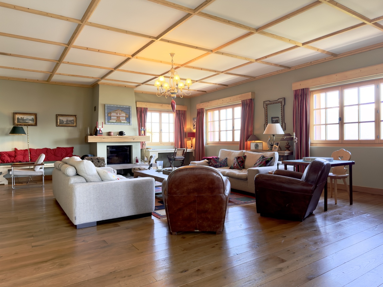 7 rooms chalet, photo 1 of 10