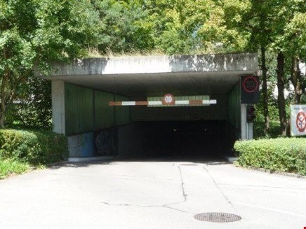 Underground slot, photo 2 of 3