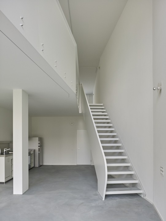 Apartment, photo 3 of 6
