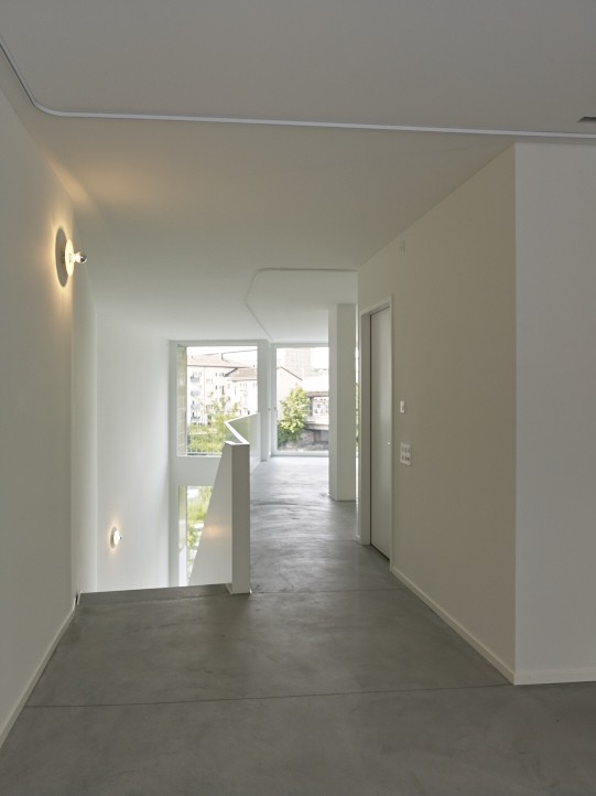 Apartment, photo 1 of 6