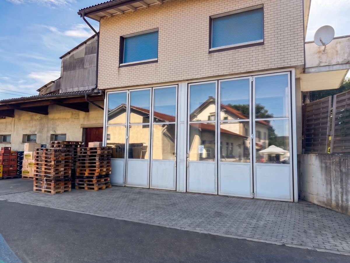 185m² storage room, photo 3 of 10
