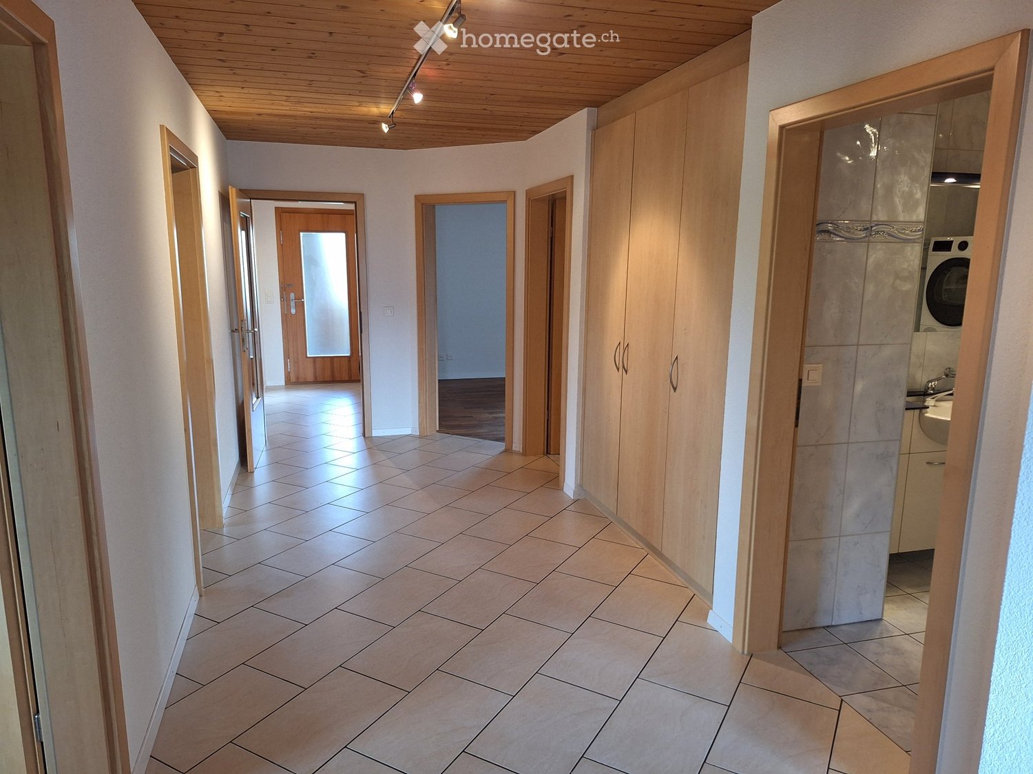 5 ½ rooms apartment, photo 1 of 5