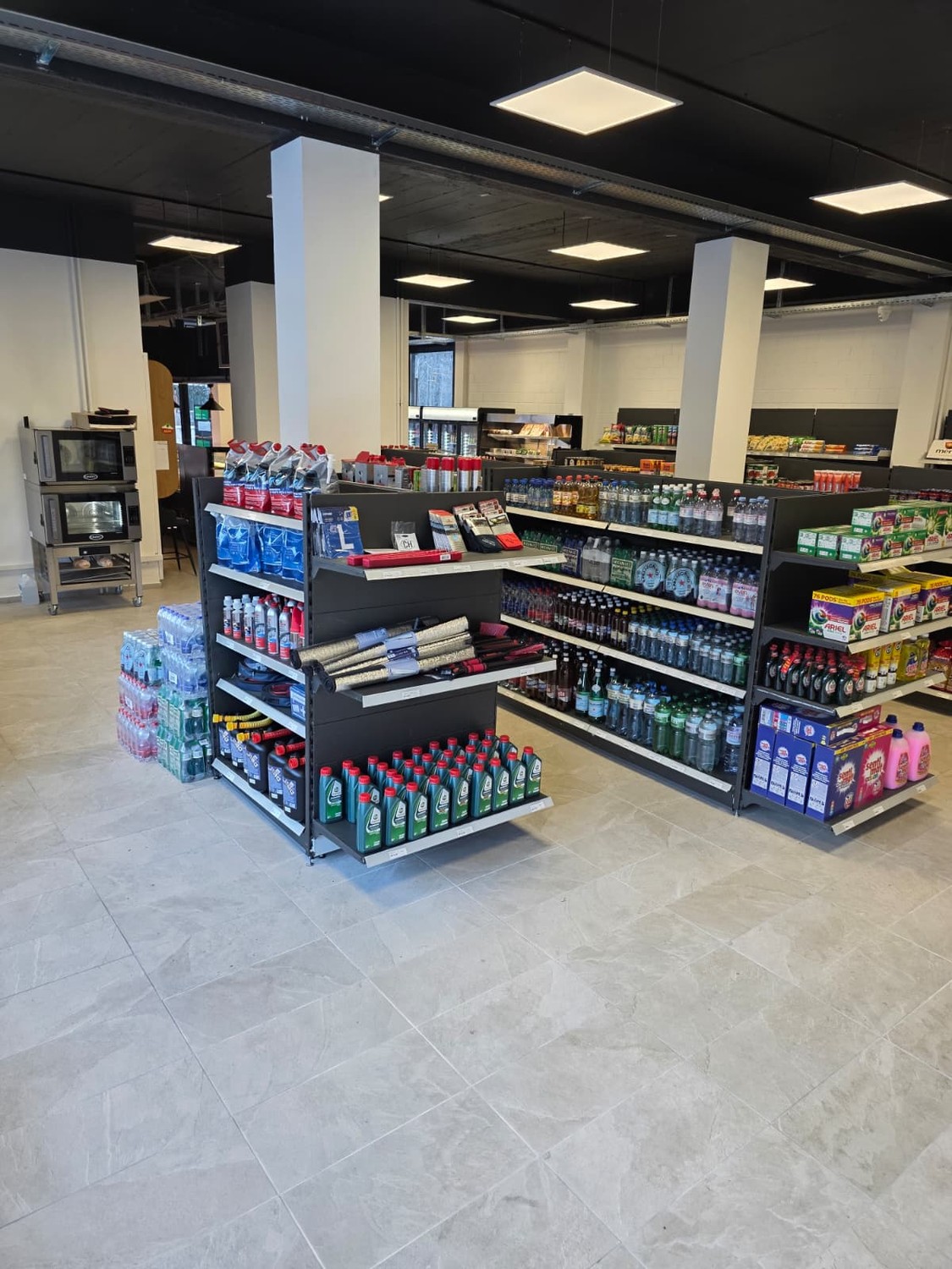 193m² shop, photo 10 of 10