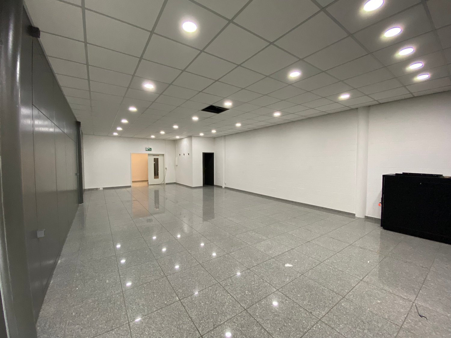 108m² commercial, photo 5 of 10