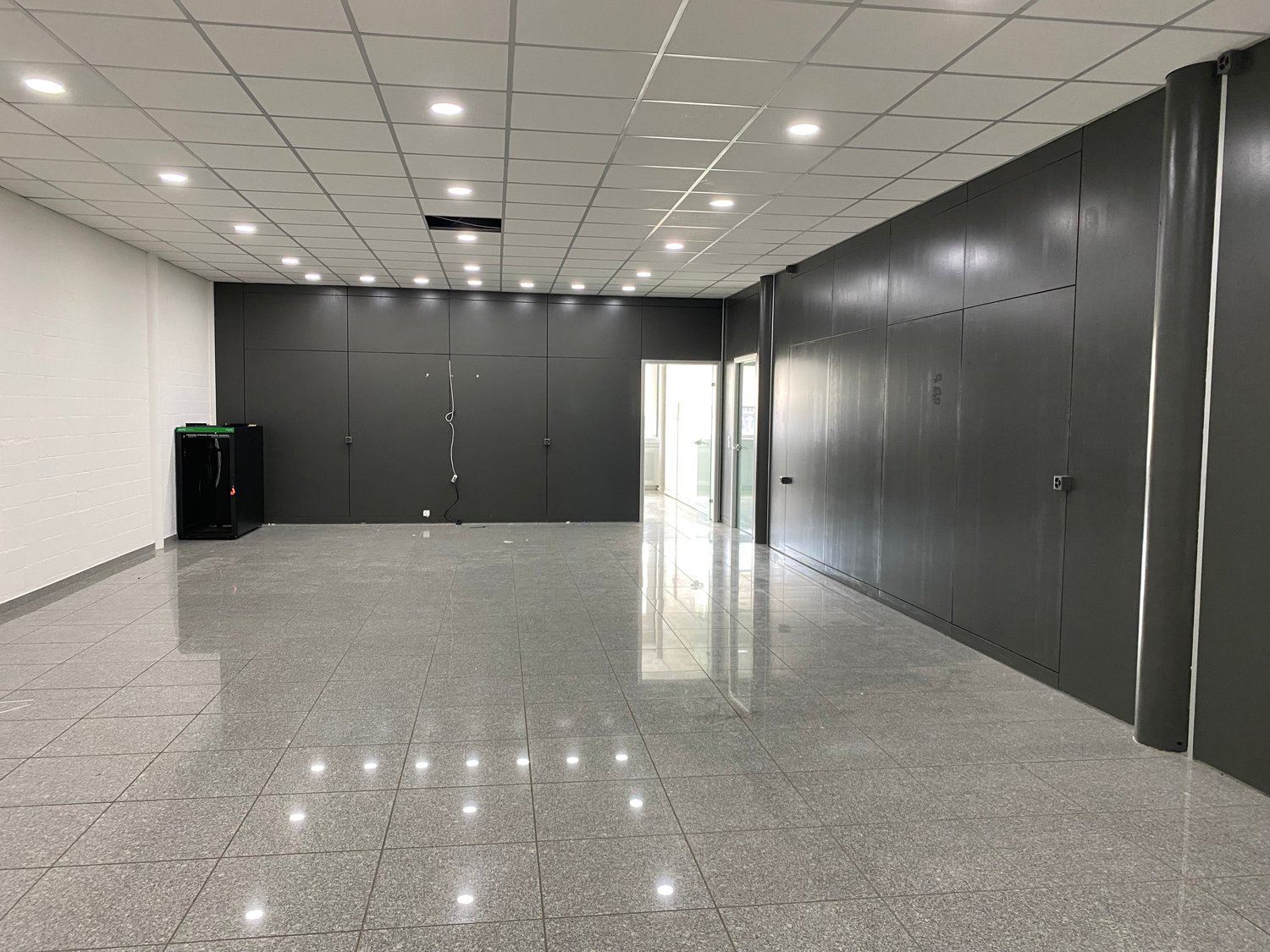 108m² commercial, photo 3 of 10