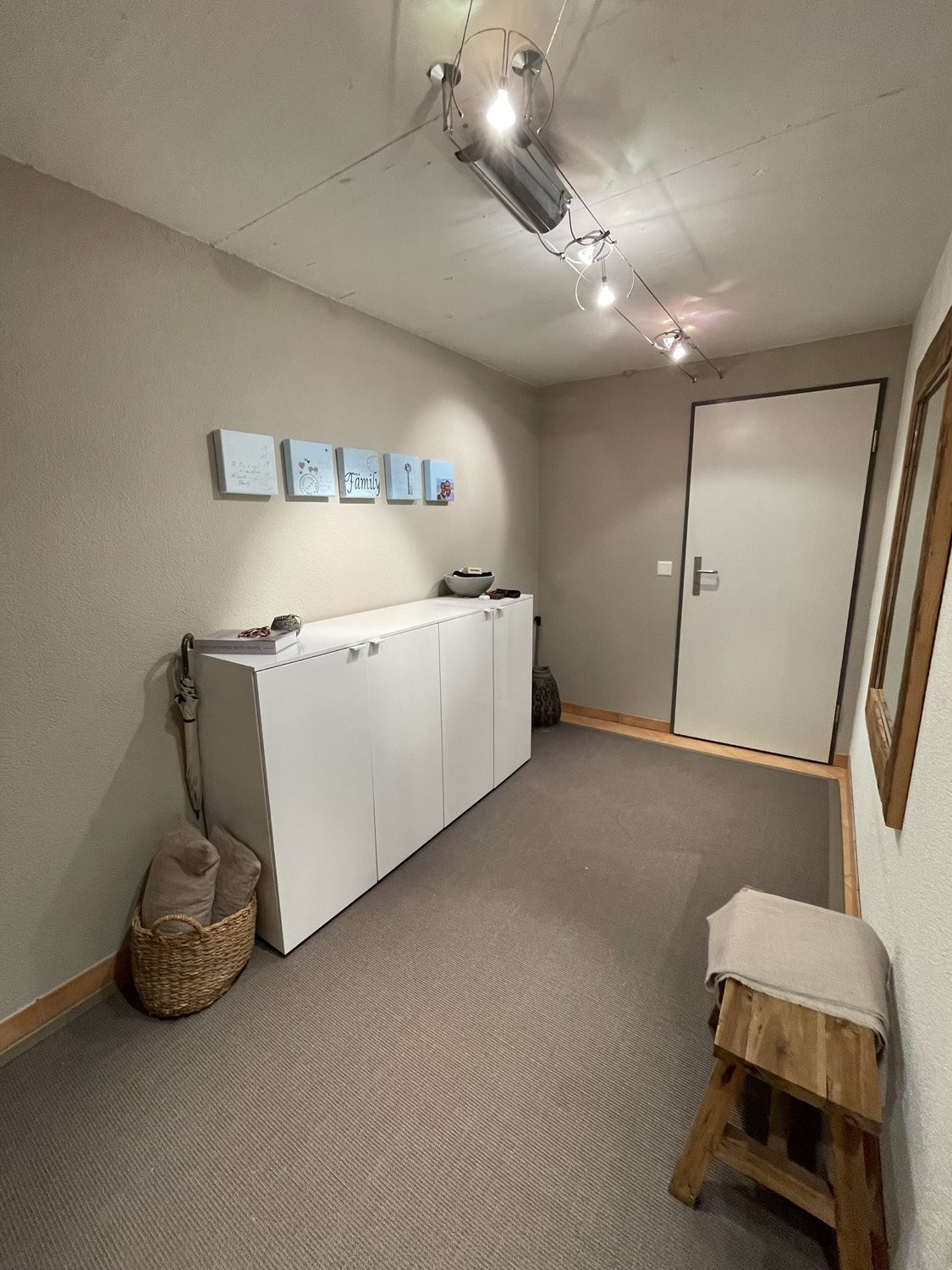 2 ½ rooms furnished flat