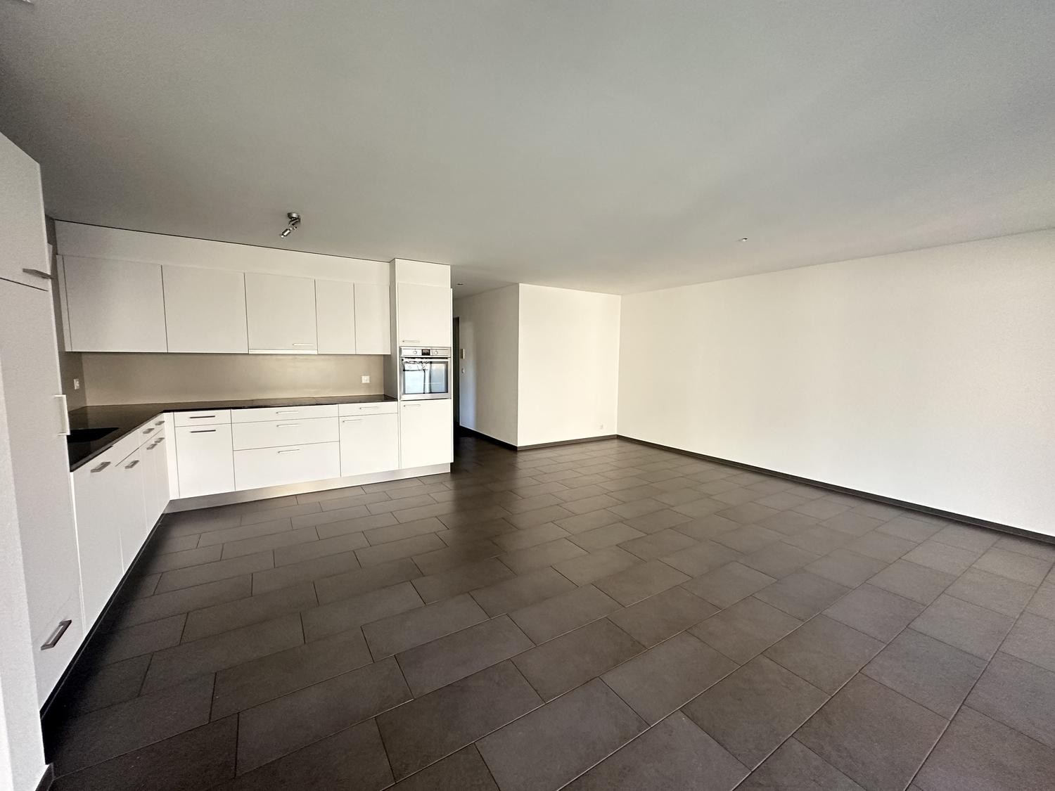3 ½ rooms apartment, photo 1 of 9