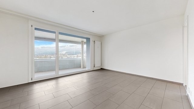 4 rooms apartment, photo 3 of 8
