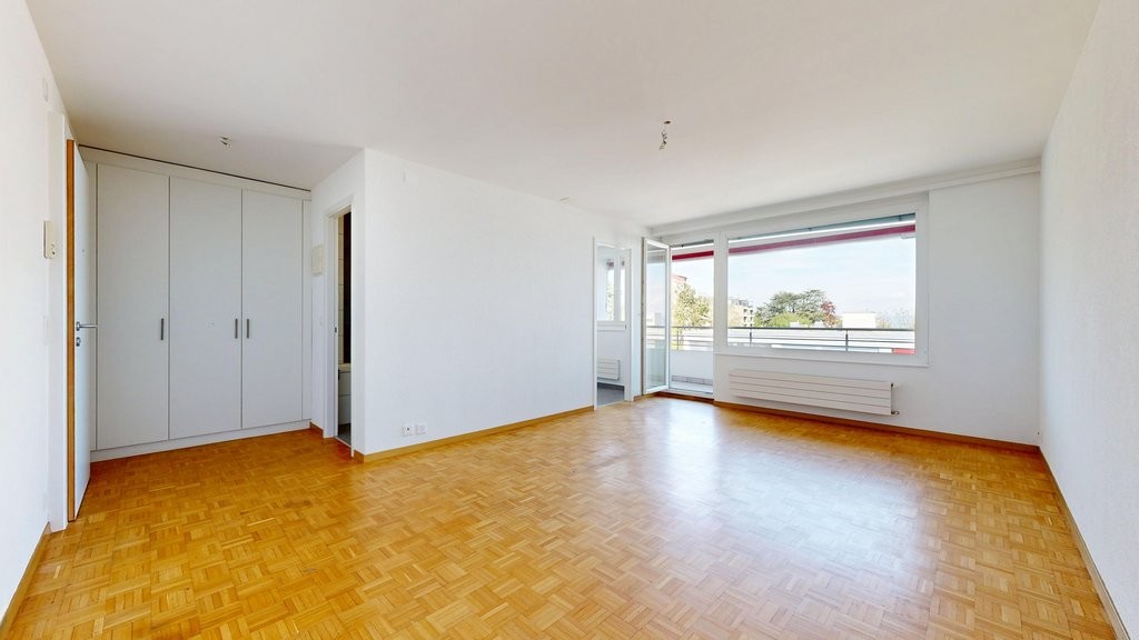 1 room apartment, photo 1 of 9