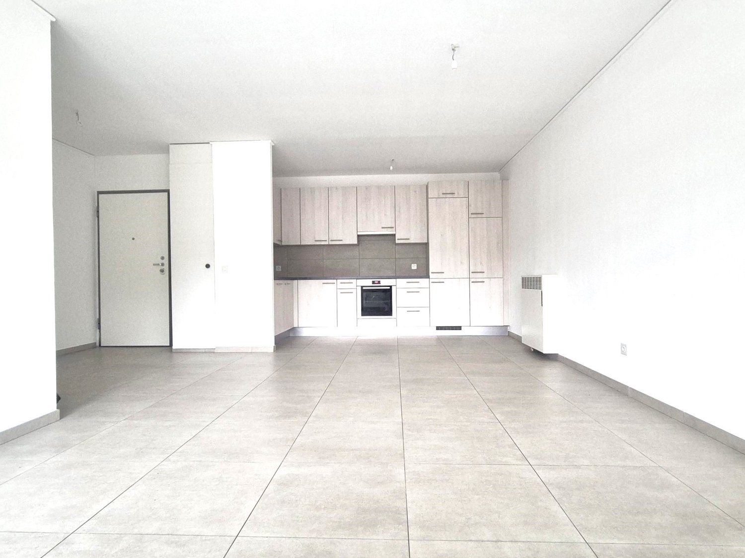 2 rooms apartment, photo 3 of 5