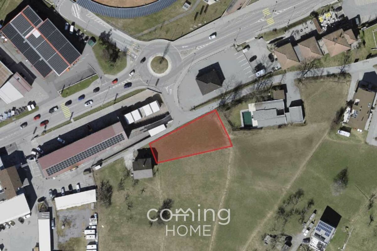 Commercial land, photo 2 of 4