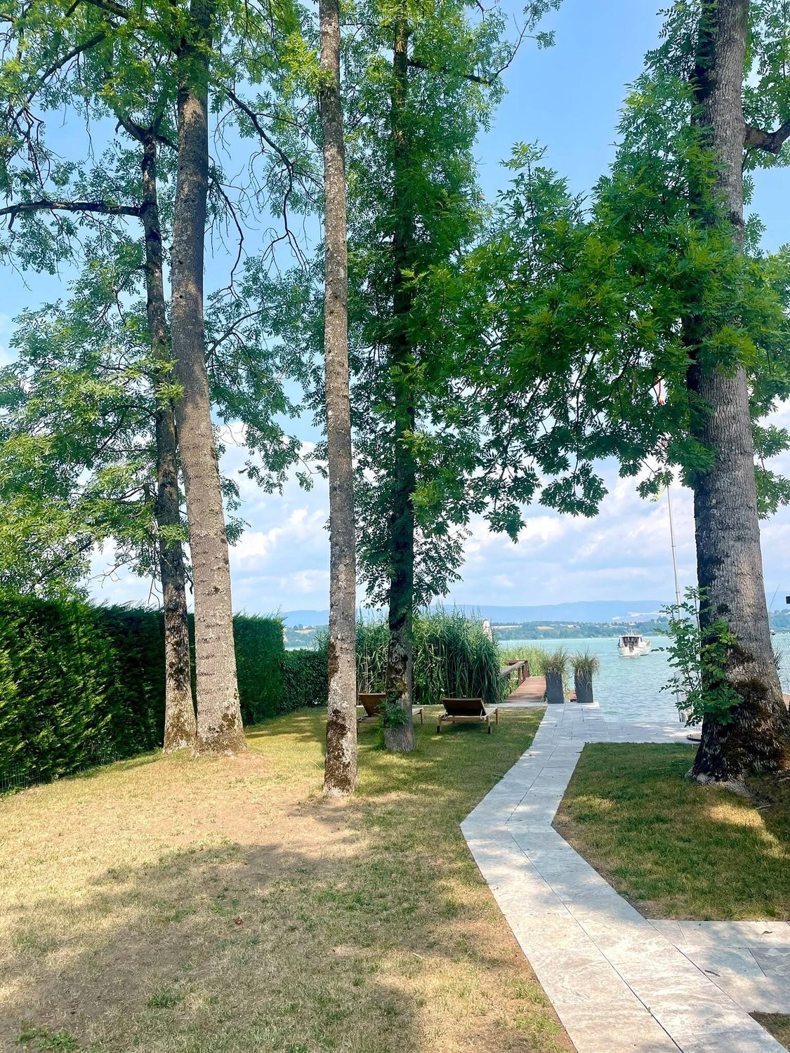 6 ½ rooms furnished flat