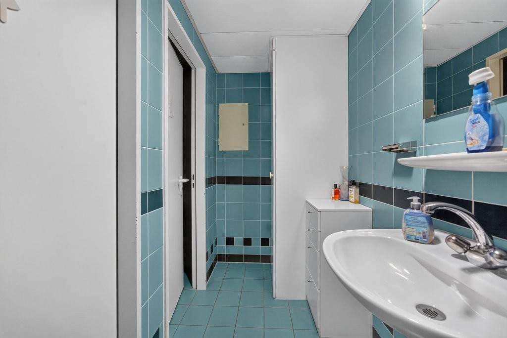 352m² office, photo 9 of 9