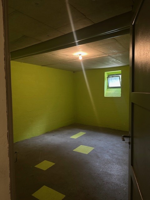 Hobby room