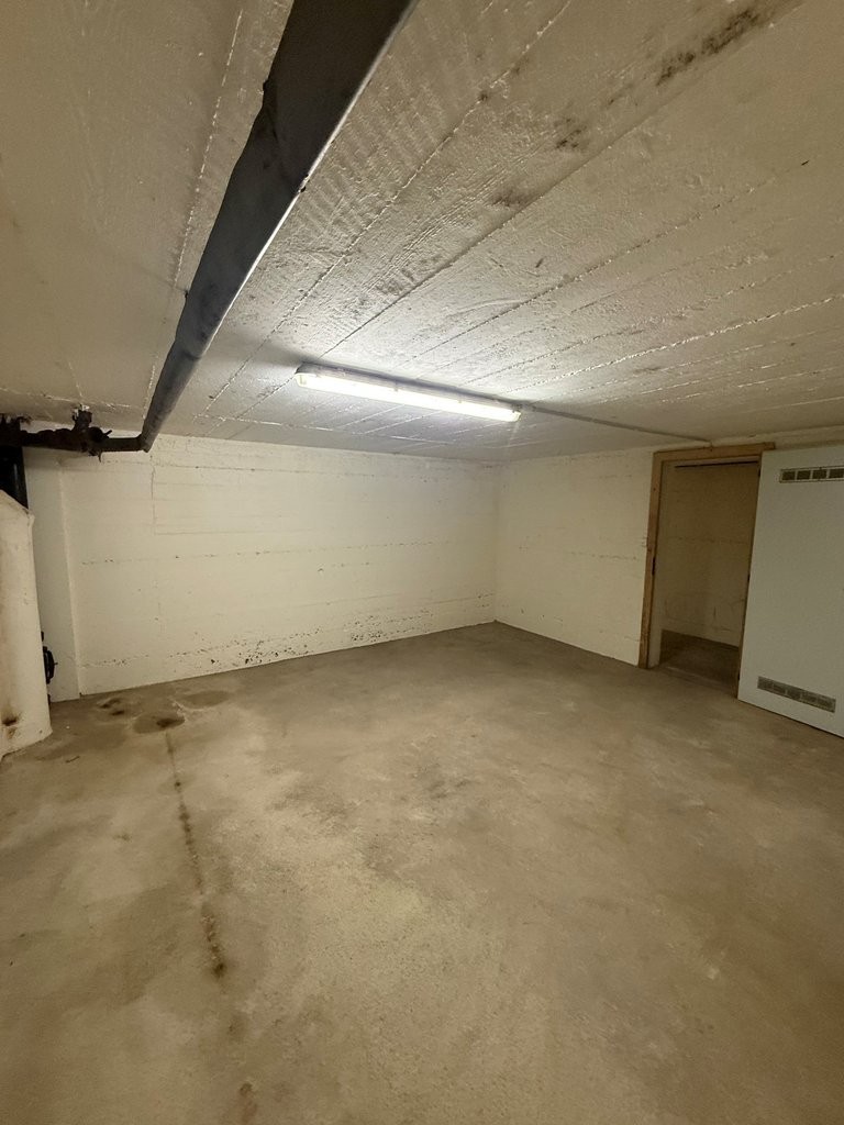 19m² storage room