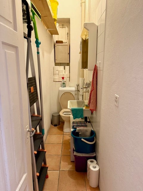 48m² negozio