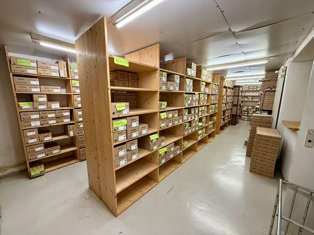 48m² negozio