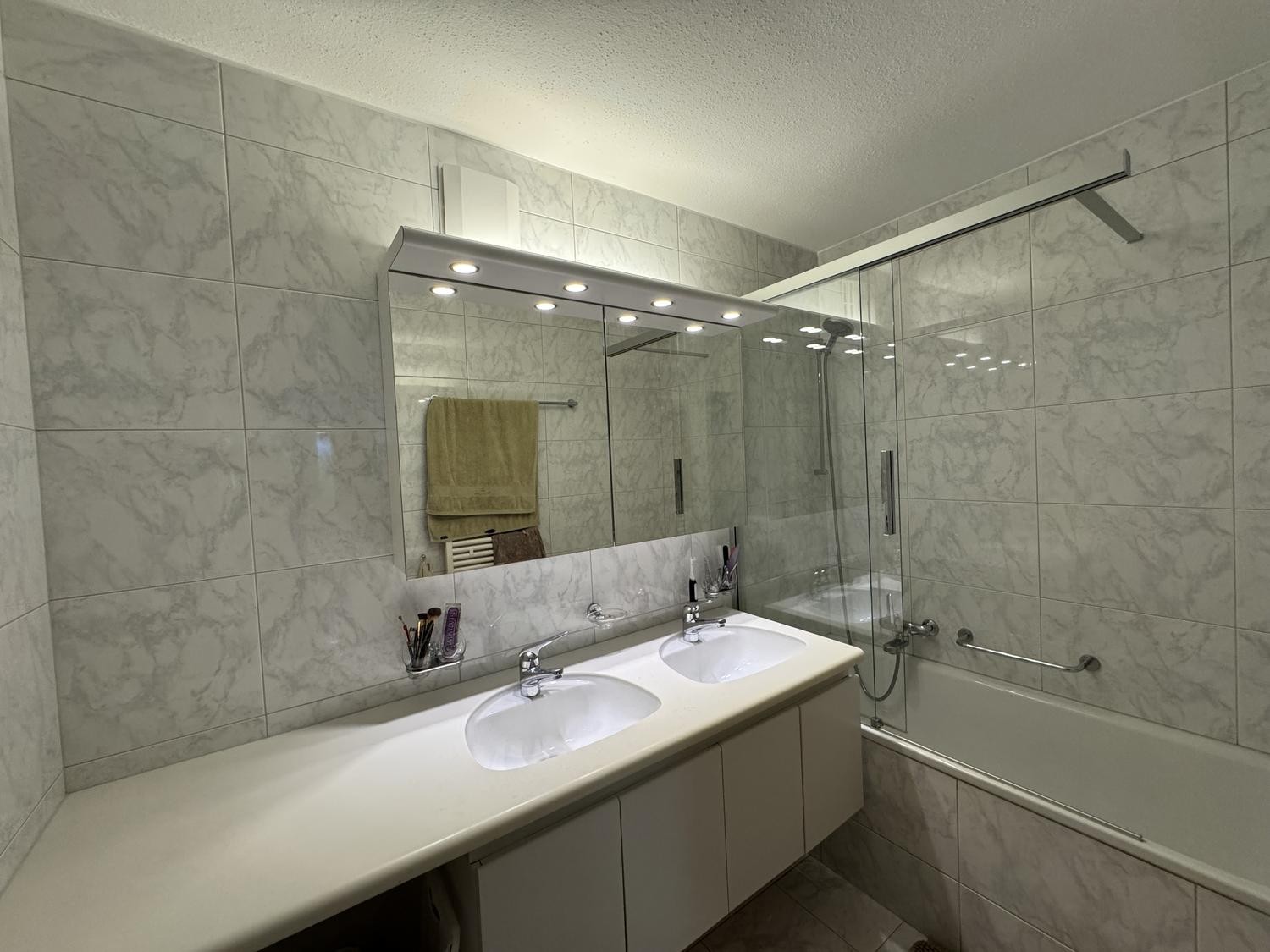 2 ½ rooms apartment