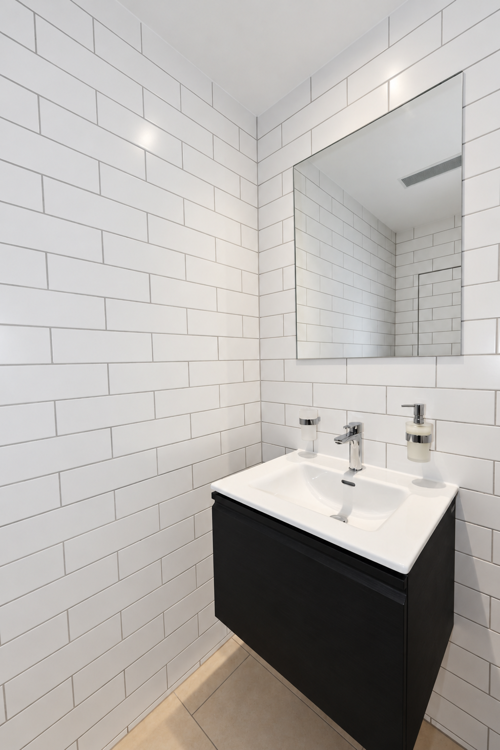2 ½ room attic flat