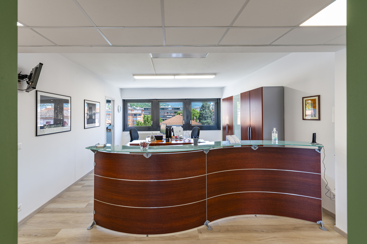 Office, photo 1 of 9