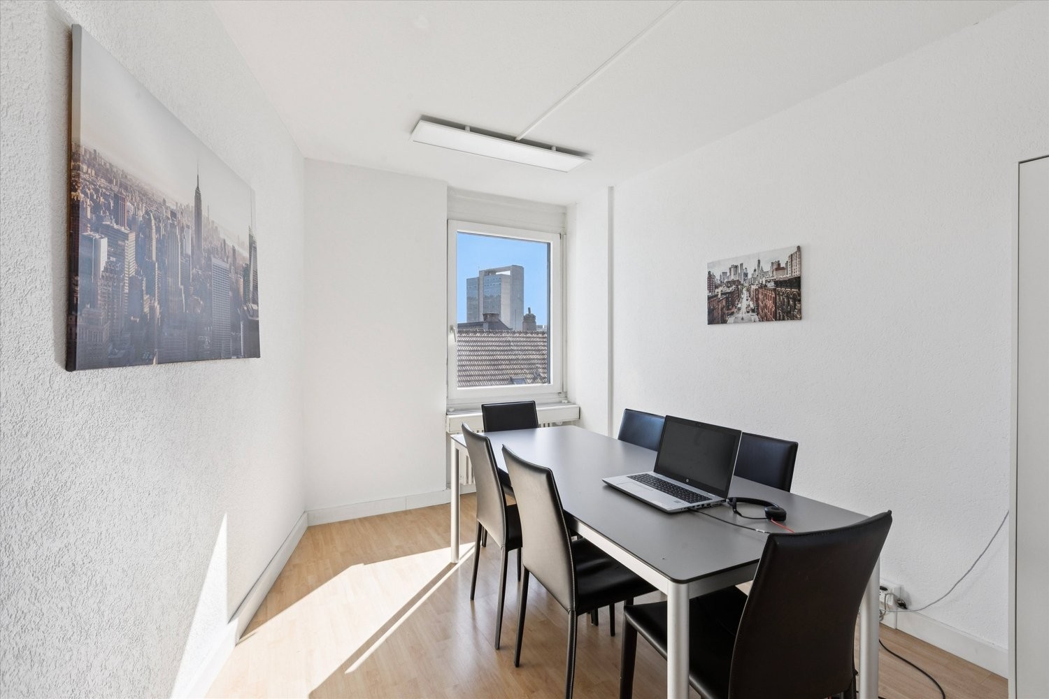 131m² office, photo 8 of 9
