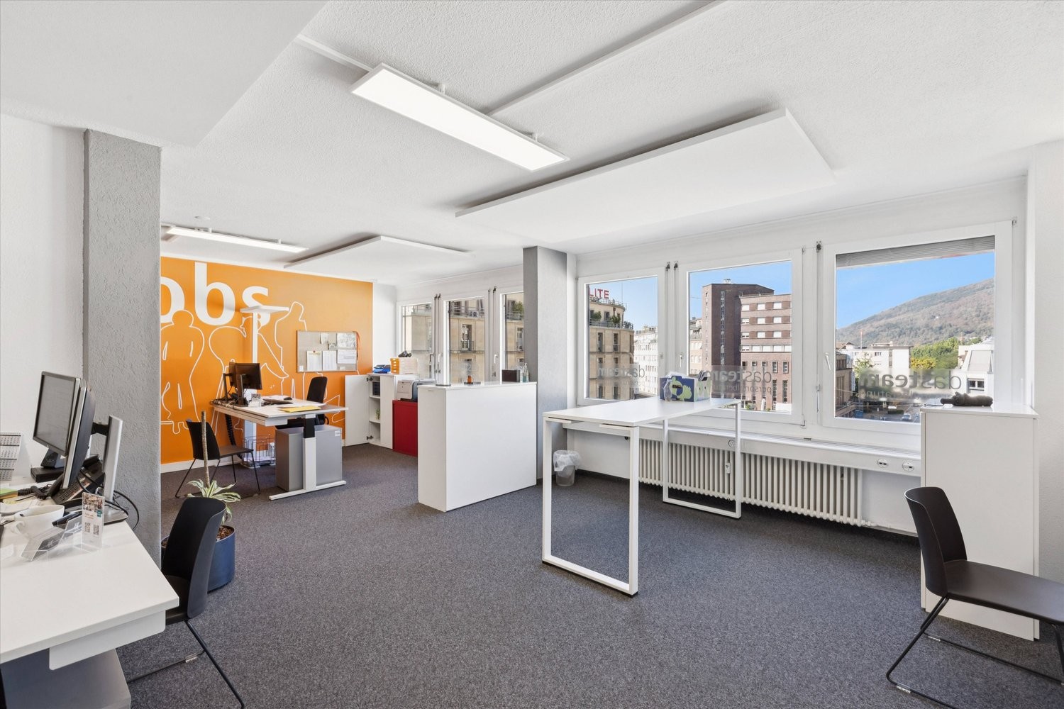 131m² office, photo 2 of 9