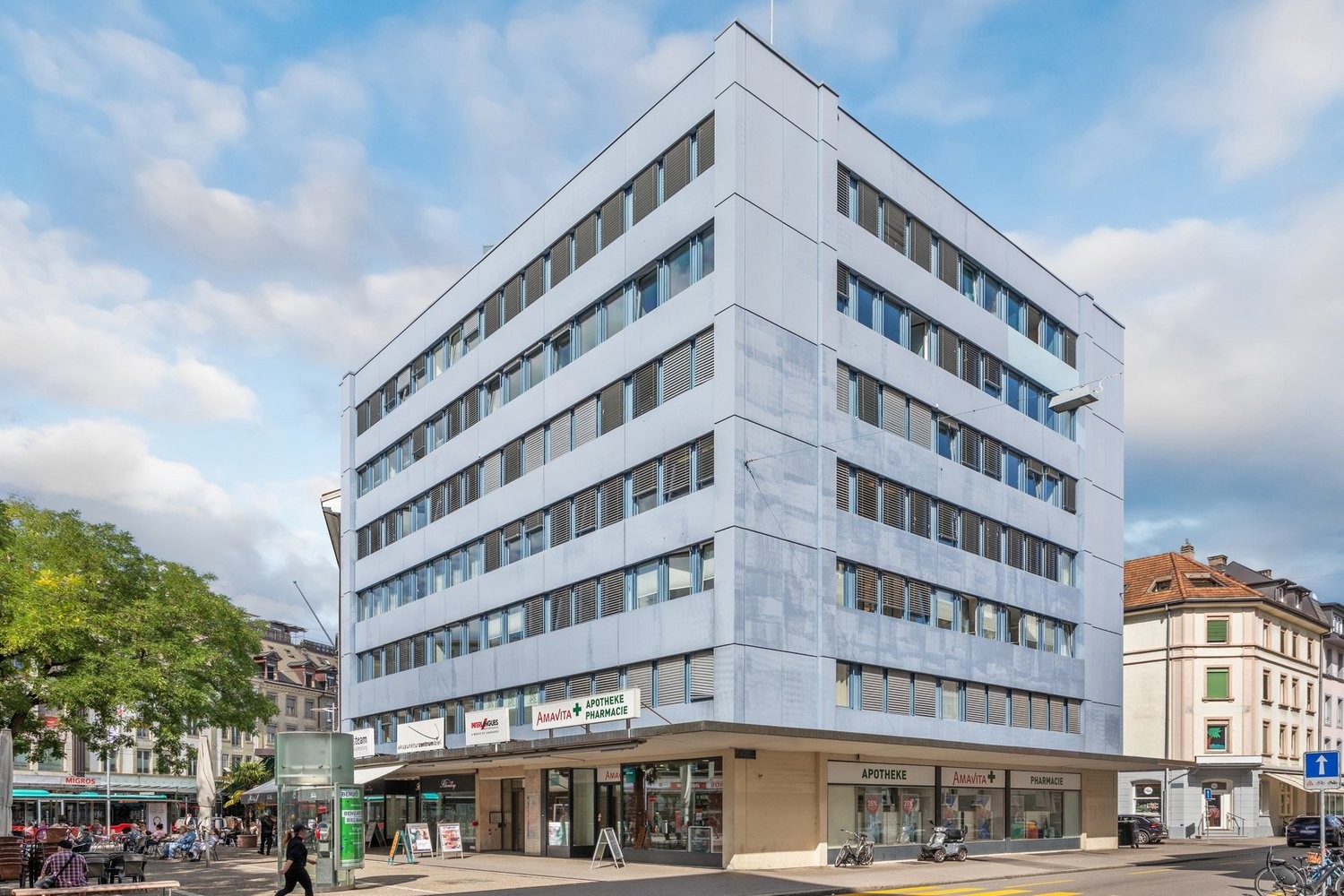 131m² office, photo 1 of 9