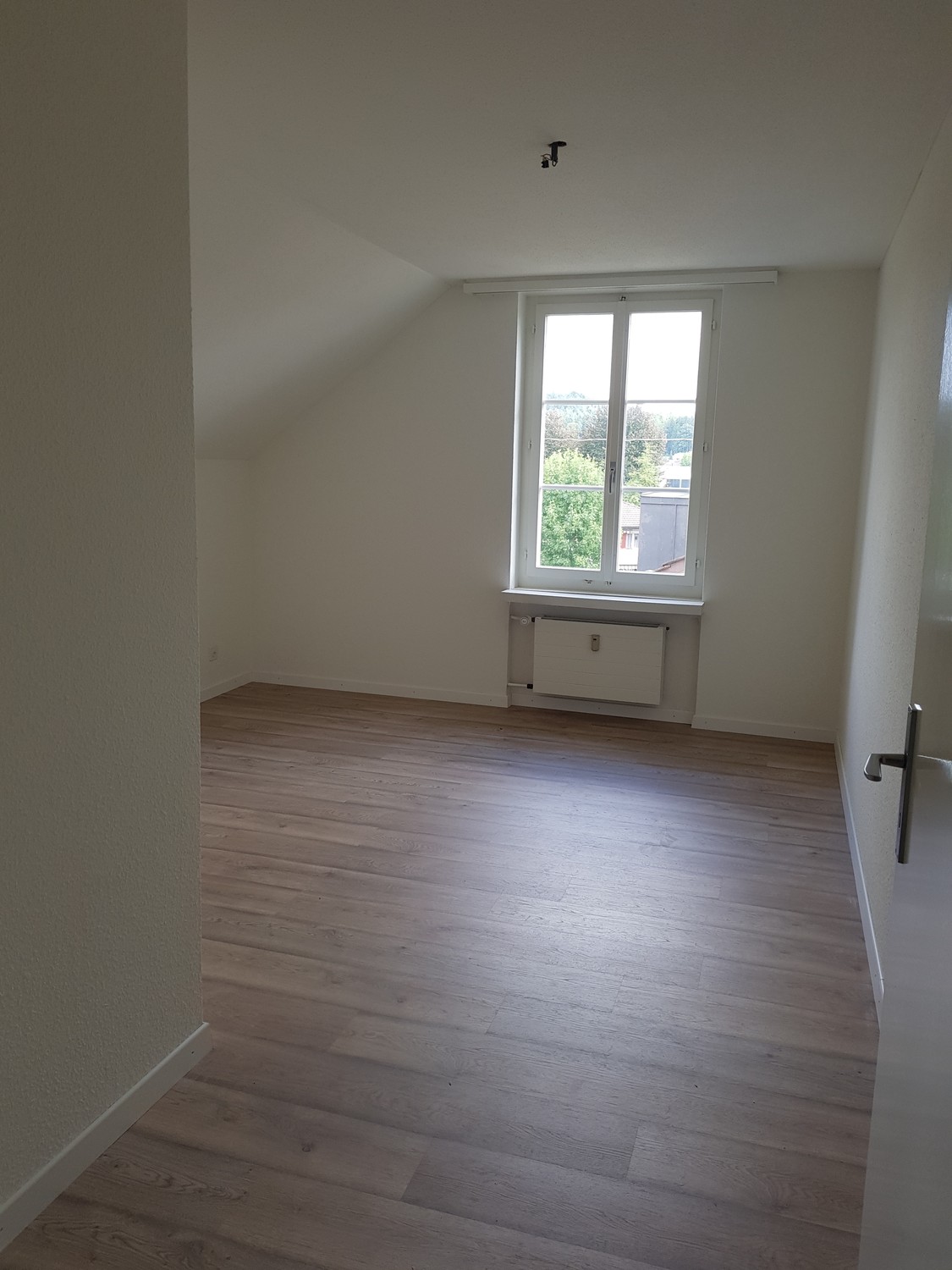 4 rooms apartment, photo 6 of 10