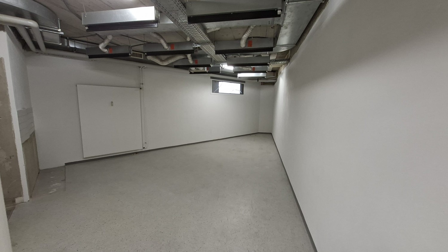 35m² hobby room, photo 2 of 3