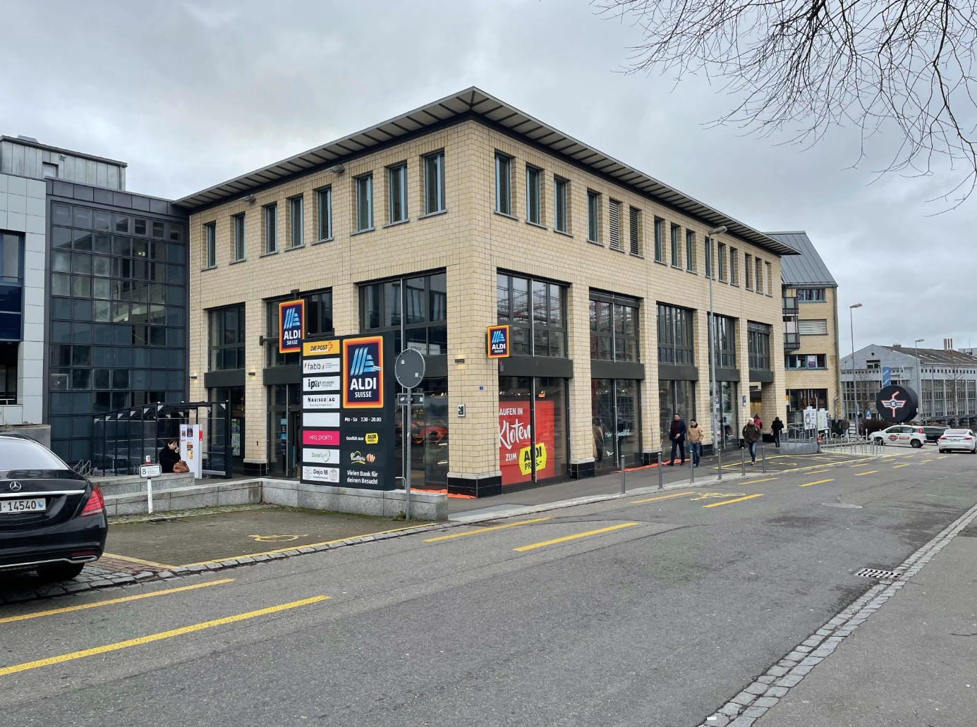 35m² hobby room, photo 1 of 3