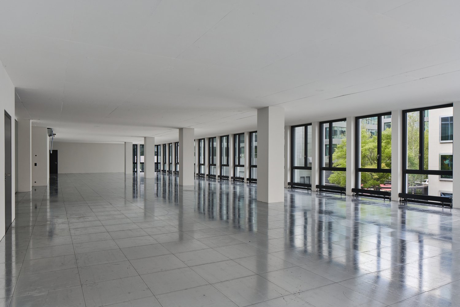 460m² commercial, photo 4 of 10