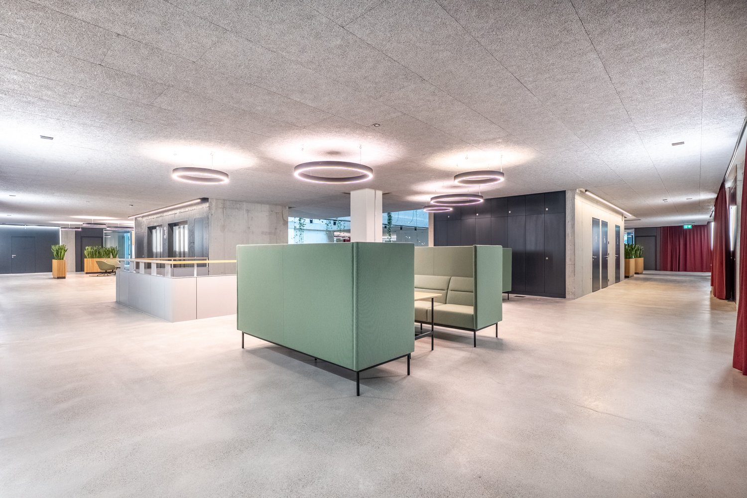 460m² commercial, photo 7 of 10