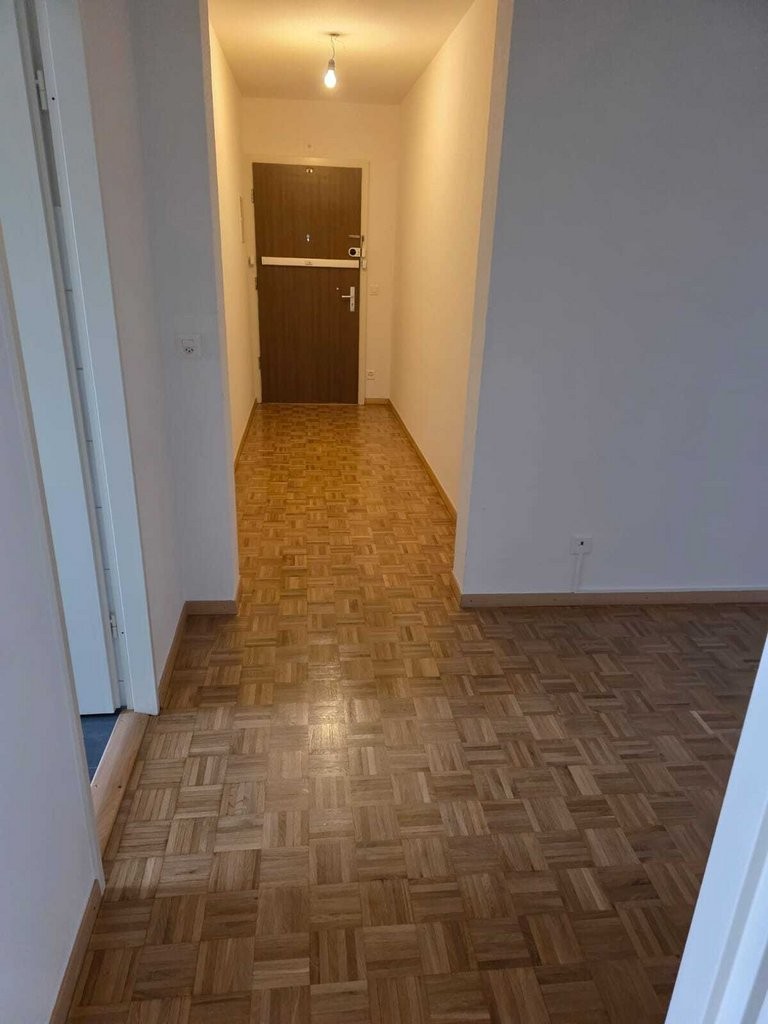 6 rooms apartment
