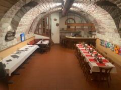 Restaurant, photo 1 of 10