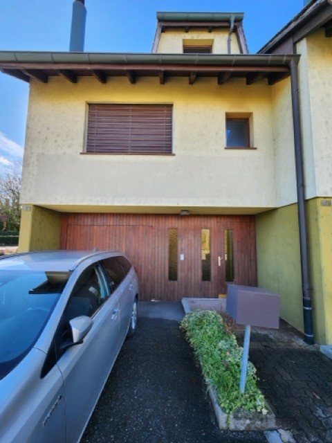 5 rooms single house