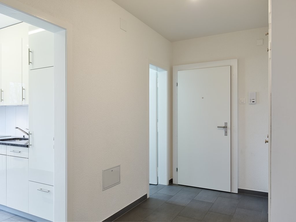 2 rooms apartment, photo 8 of 9