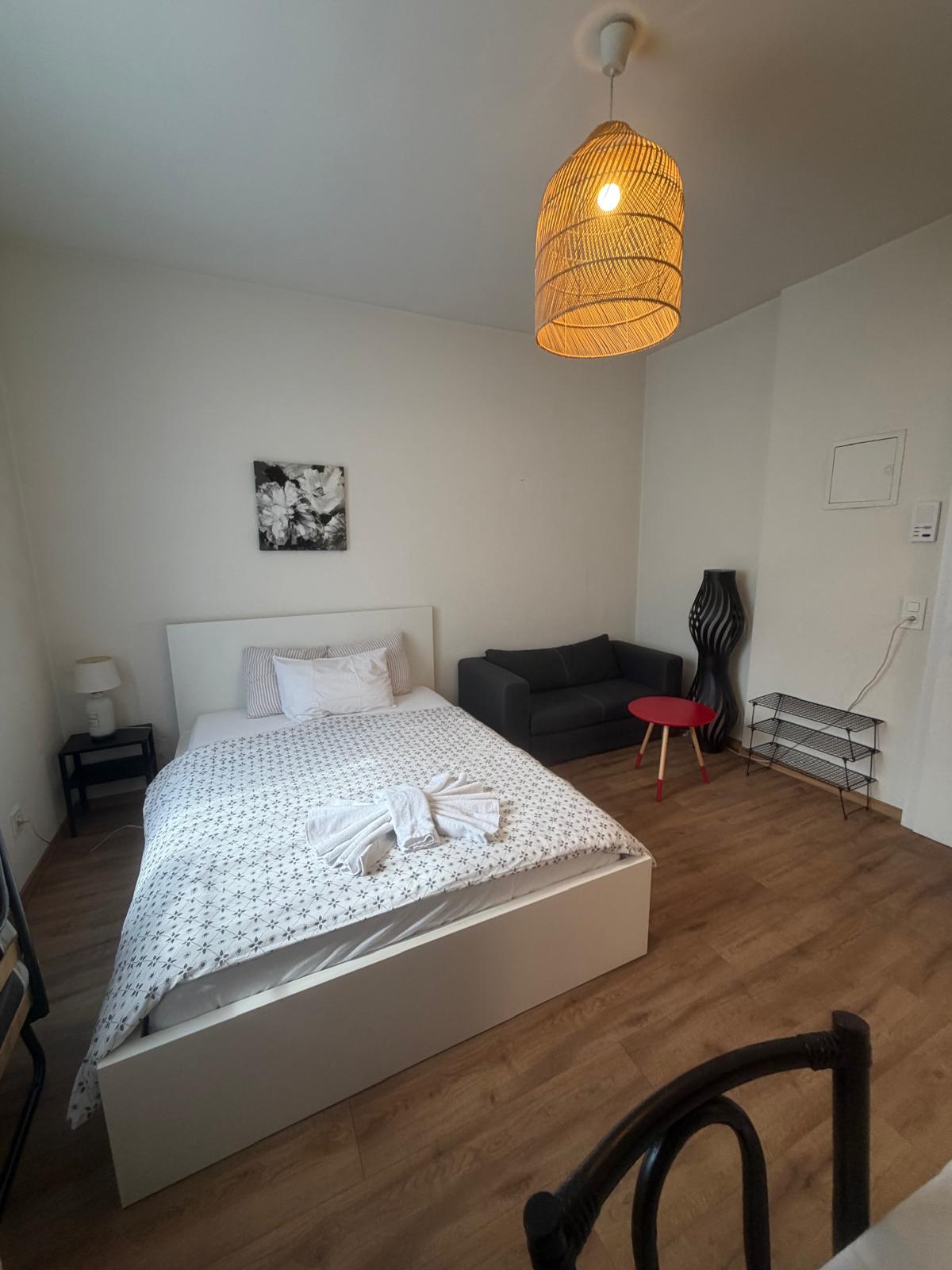 1 room furnished flat, photo 3 of 10