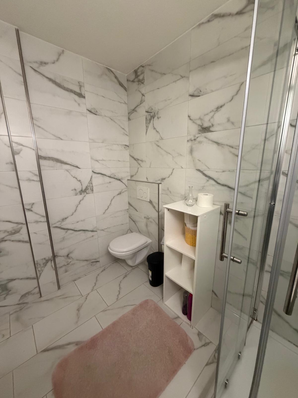 1 room furnished flat, photo 8 of 10