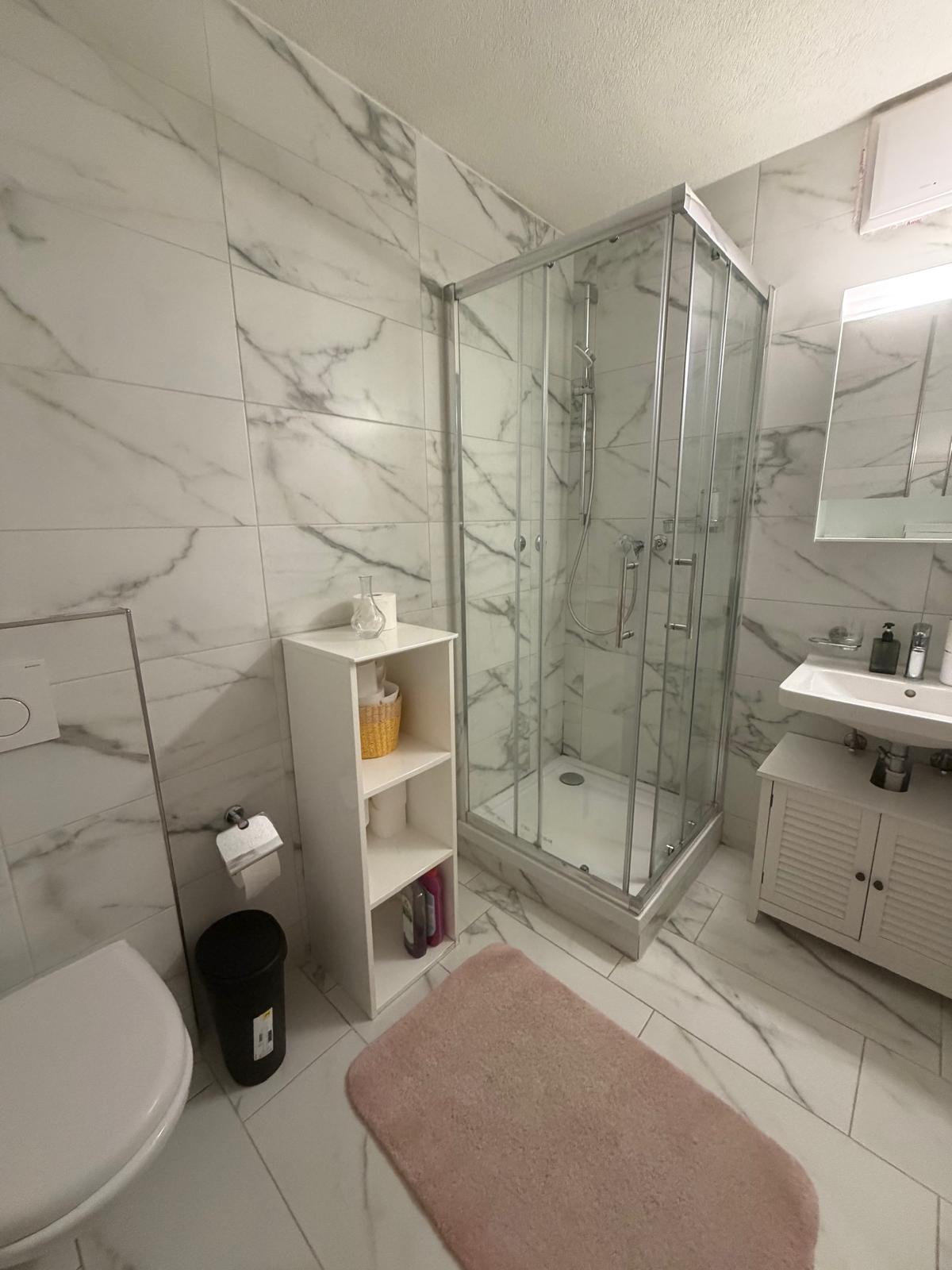 1 room furnished flat, photo 9 of 10