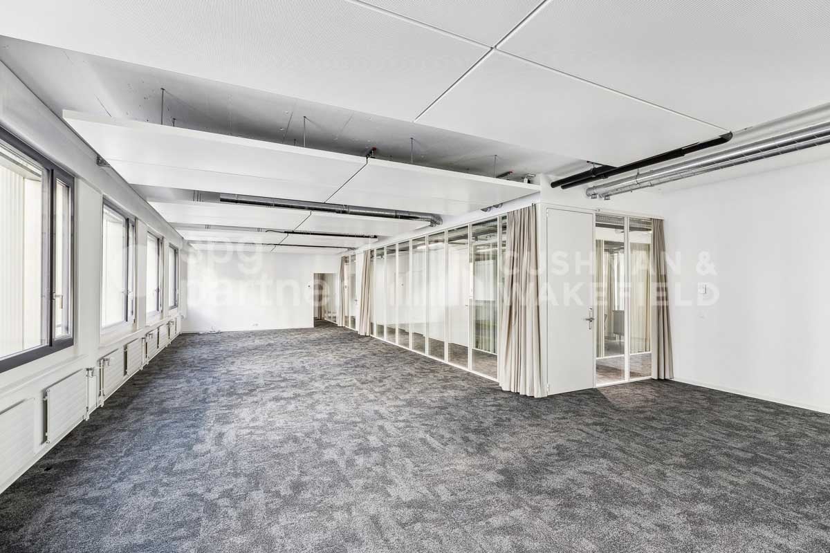 200m² office, photo 10 of 10
