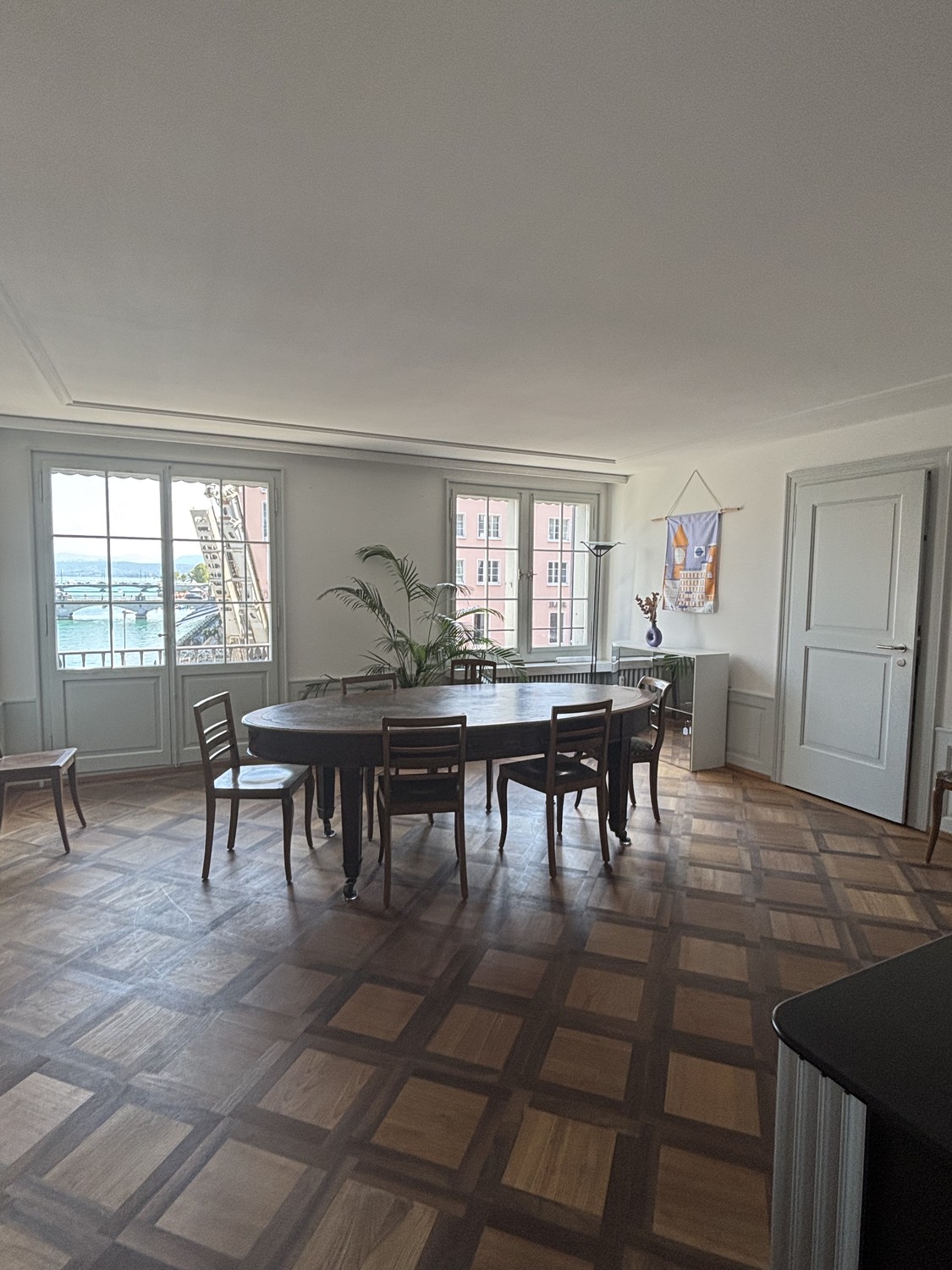 Office, photo 2 of 7
